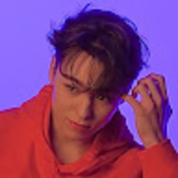 Meet your Posher, Cai - Picture 1 of 1